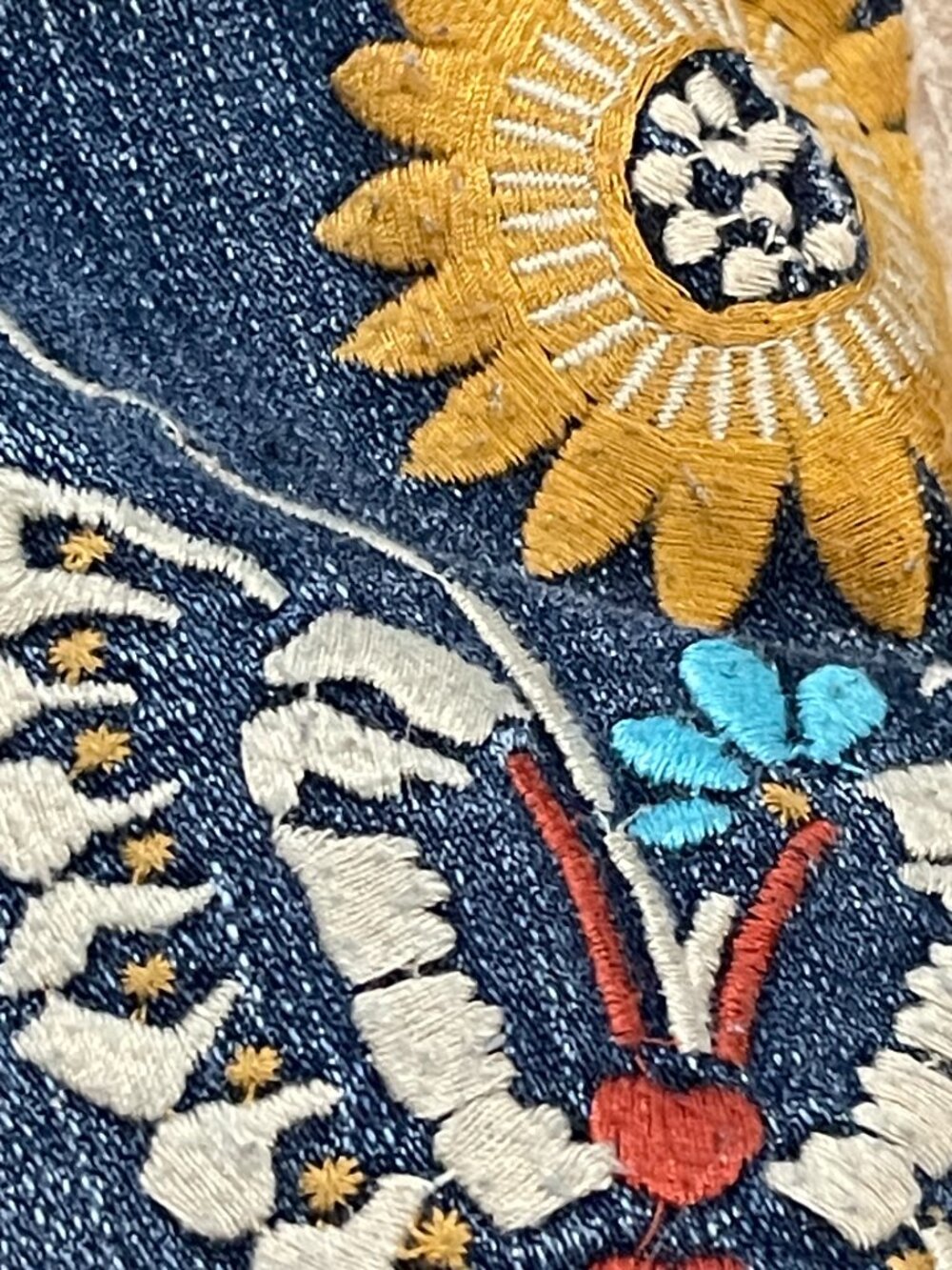 MU Jeans Y2K Embroidered Bootcut Jeans Size 18 32" Inseam - Picture 10 of 11